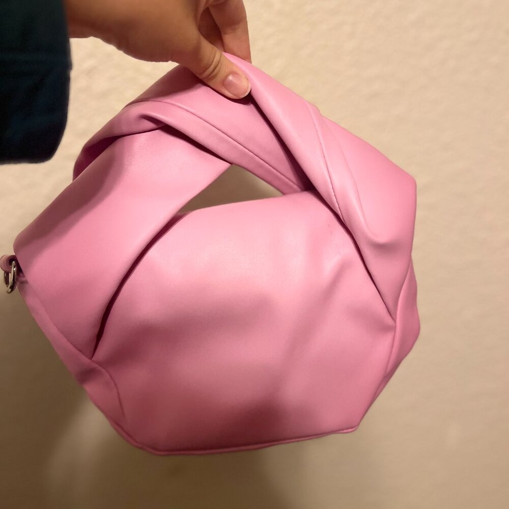 ๐ Juicy Couture Bubblegum Pink Handbag โ Cute & Gently Used! ๐ - Picture 4 of 4